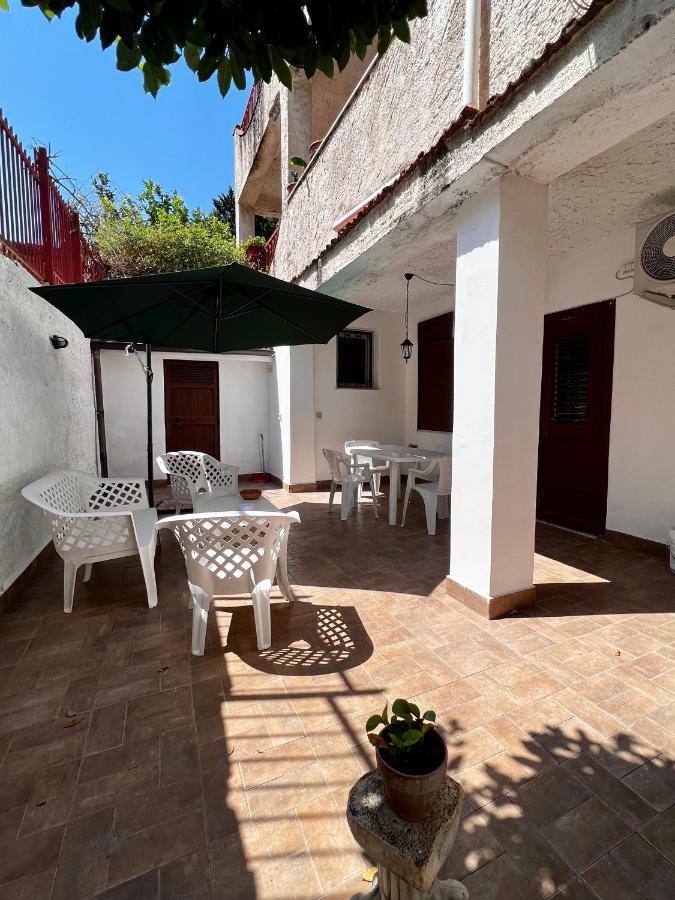 Casa Vacanze Febo Apartment Palermo Exterior photo